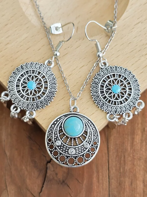imitation turquoise earring and necklace set